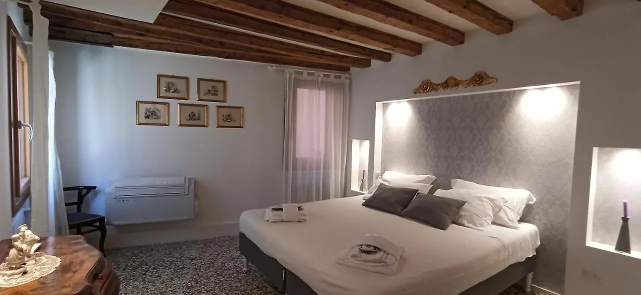 Ve-Nice Suite Sartori C4705 Venice Italy